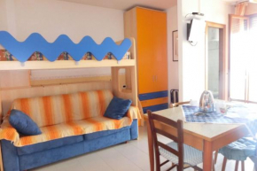 Colorful studio apartment with air conditioning